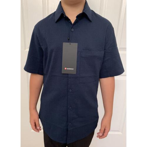 Lululemon Mens Size XS Street Lite SS Shirt Blue Trnv Button Short Sleeve Xstink