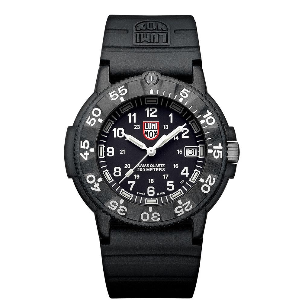 Luminox Navy Seal XS.3001.F Carbonox Black White 43mm Rubber 200M Men`s Watch