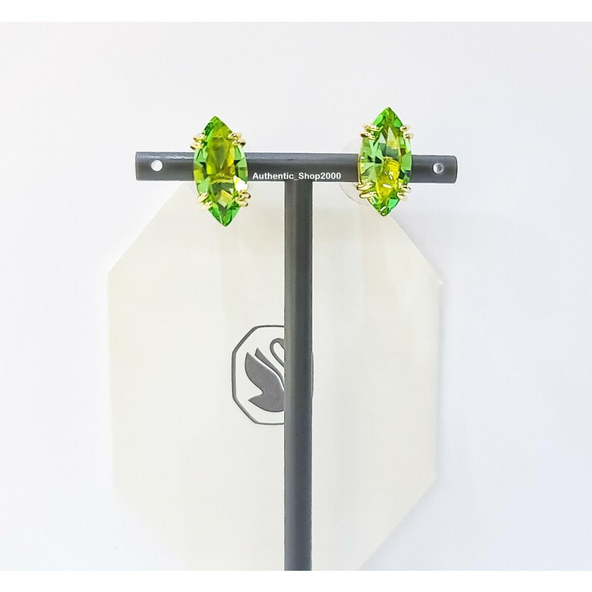 Swarovski Gold Tone Green Peridot Crystal Gema Stud Earrings 5614453