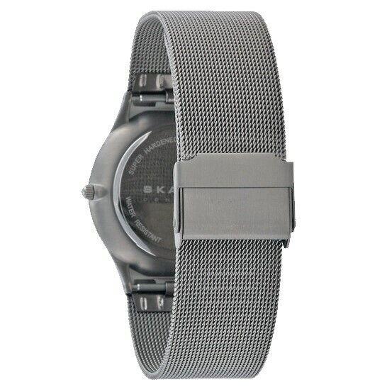 Skagen watches hotsell men's titanium 233xlttm