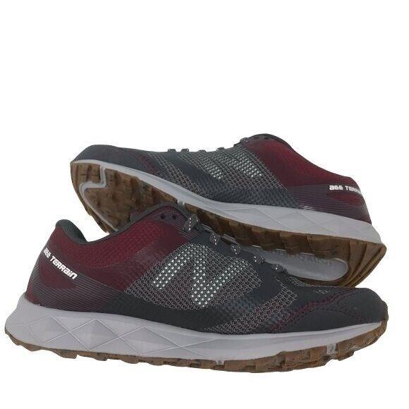 New Balance Women`s 590 Trail Running Shoe Size 6 M