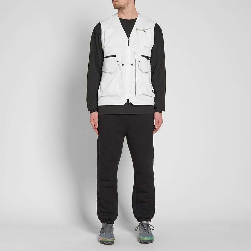 nikelab utility vest