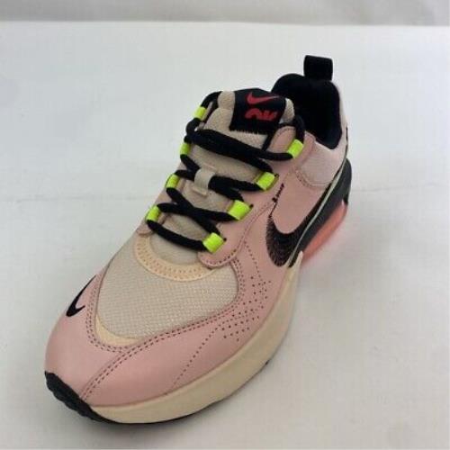 nike air max verona qs sneaker in pink