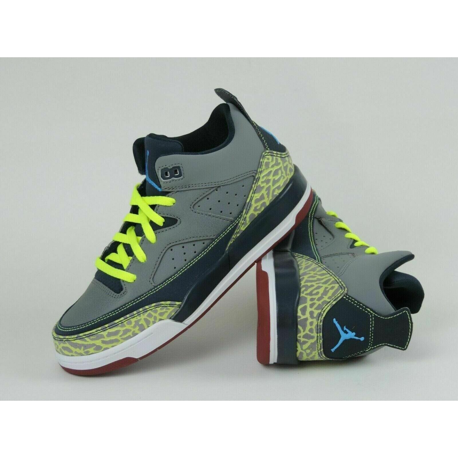 Nike shoes  - Gray 8