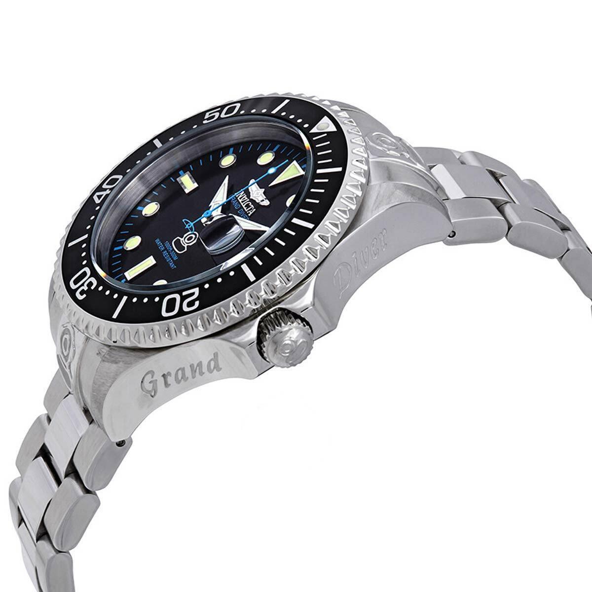 Invicta Men`s Automatic Watch Pro Diver Black Dial Silver Tone Bracelet 27610