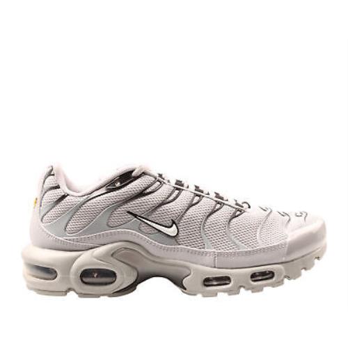 Nike shoes  - Grey 0