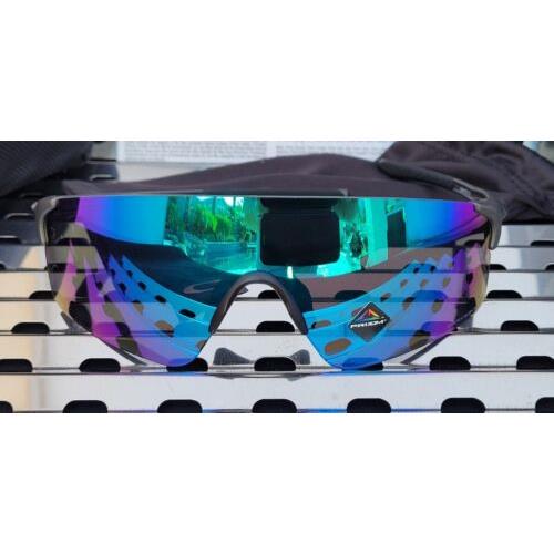 Oakley sunglasses EVZero Blades - Gray Frame, Blue Lens, Steel Manufacturer 0
