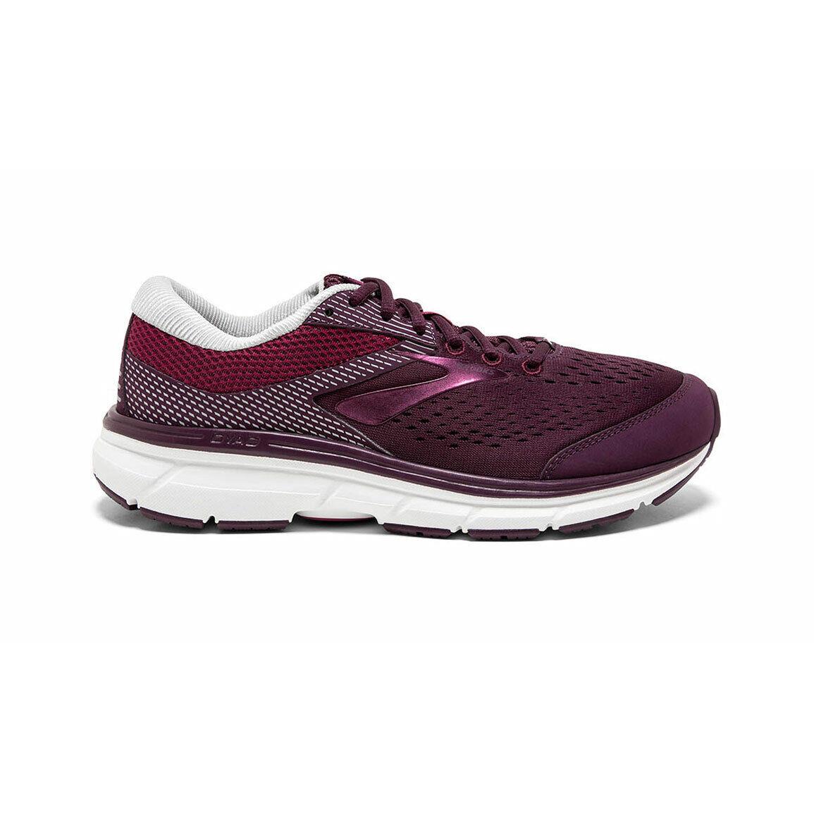 brooks dyad 8 pink