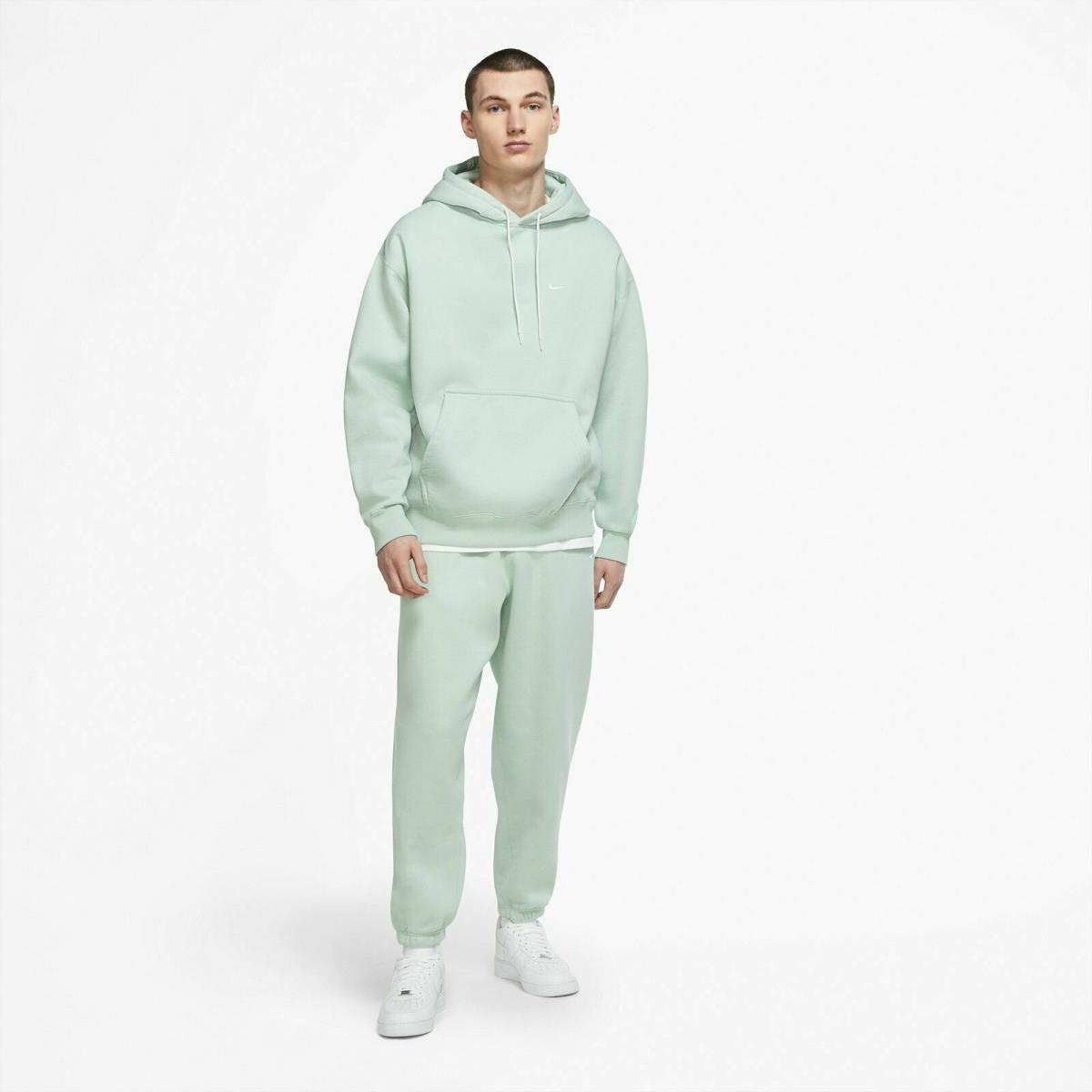 nikelab hoodie pistachio