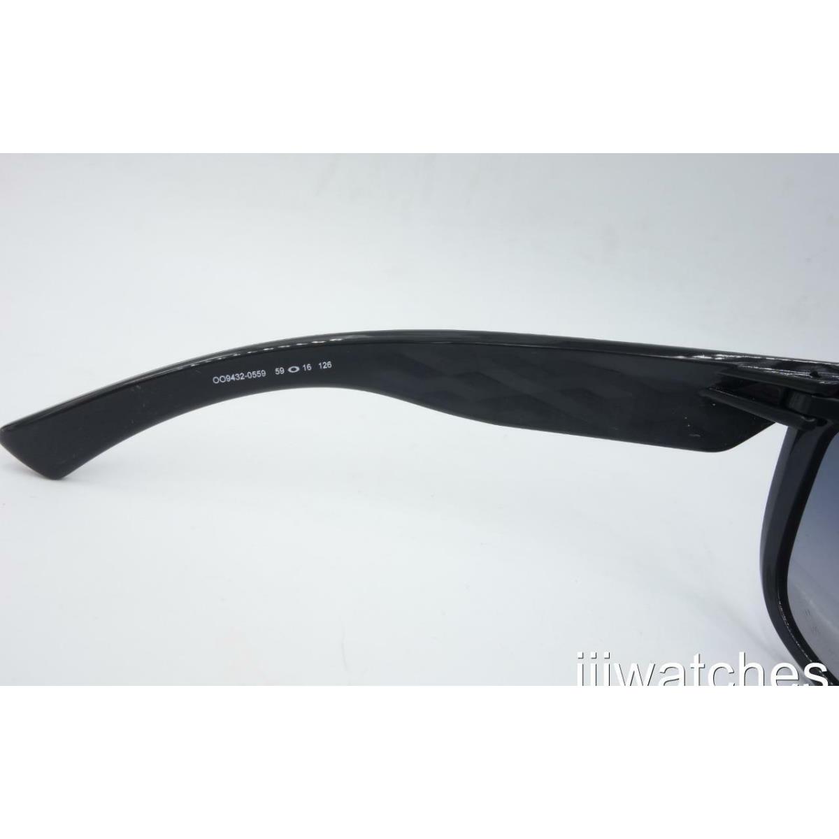 Oakley Rev Polarized Carbon Gray Gradient Women Sunglasses OO9432-0559 ...