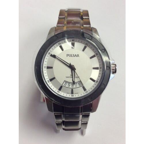 Pulsar Men`s On The Go Collection Stainless Steel Watch PS9275