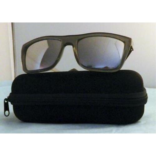 Arnette Deep Ellum Mirrored Sunglasses w Hard Zippered Case