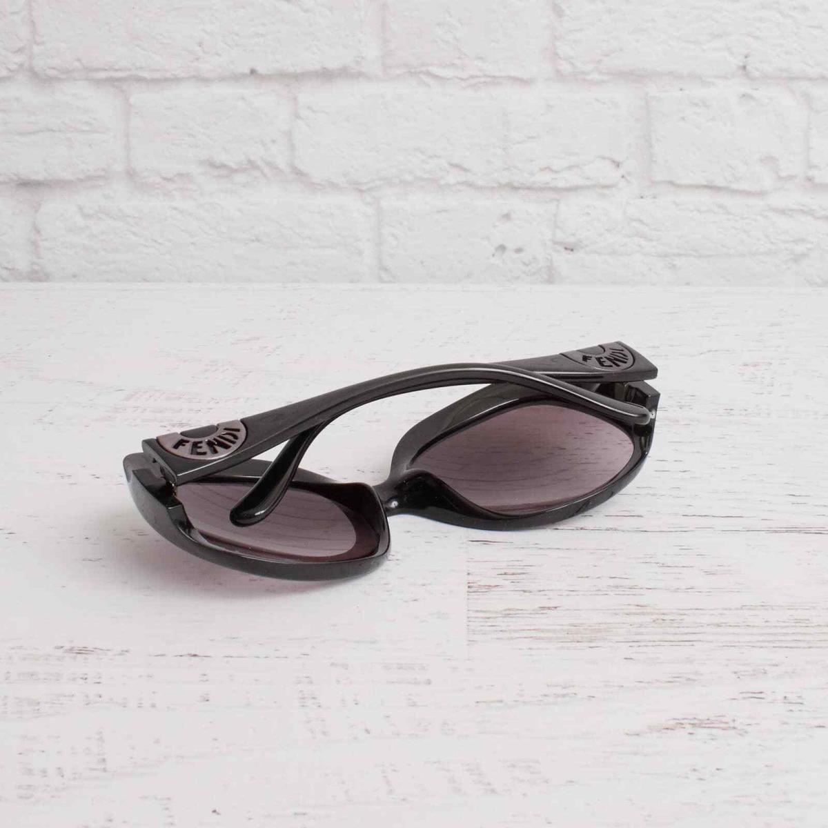Fendi sunglasses  - Black Frame, Gray Lens