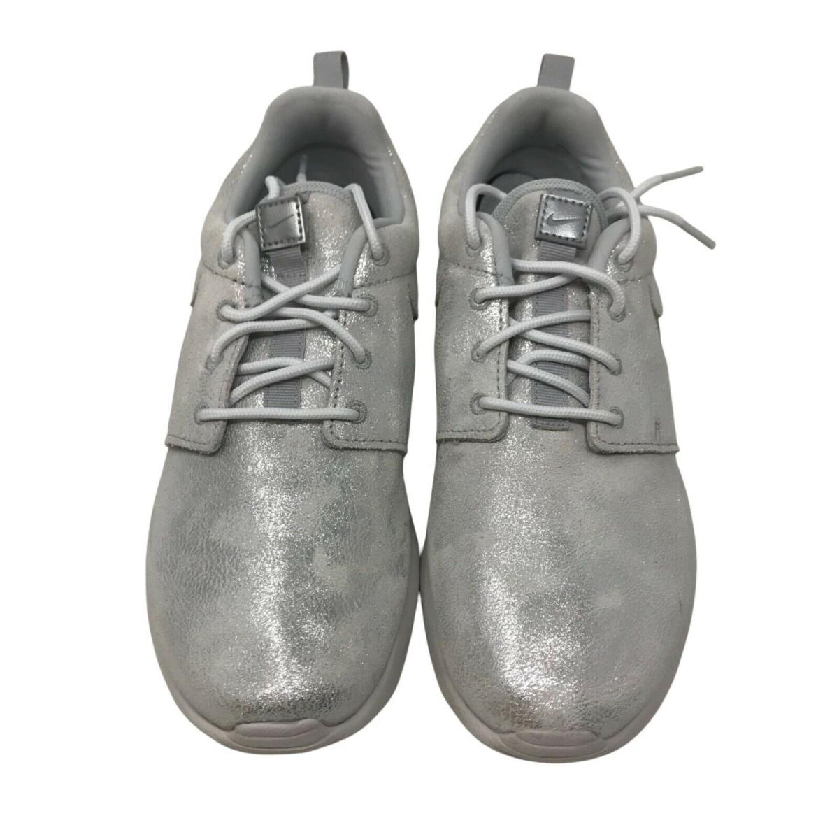 Nike shoes  - Metallic Platinum 0