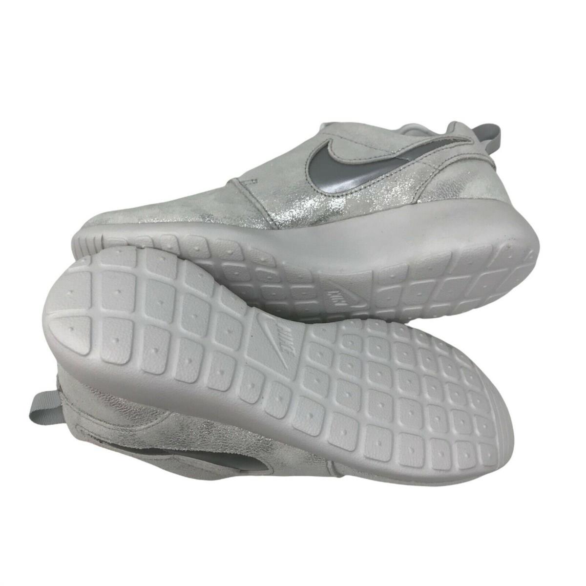 Nike shoes  - Metallic Platinum 2