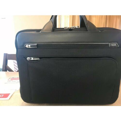 tumi arrive briefcase