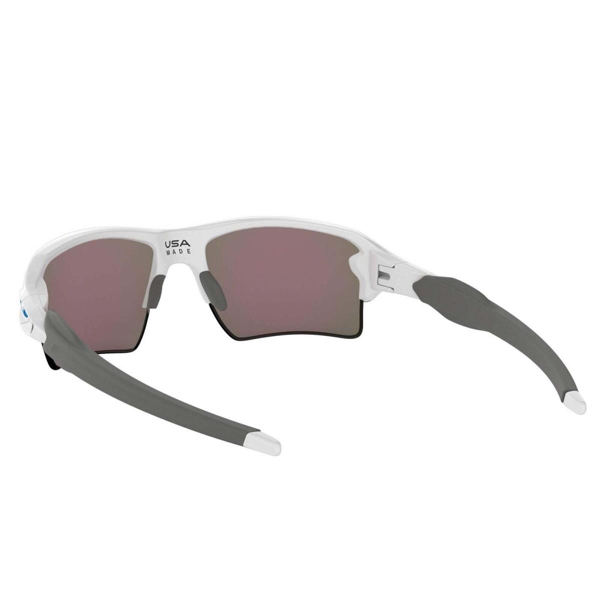 OO9188-94 Mens Oakley Flak 2.0 XL Sunglasses - Frame: White, Lens: Blue, Manufacturer: Polished White/Prizm Sapphire