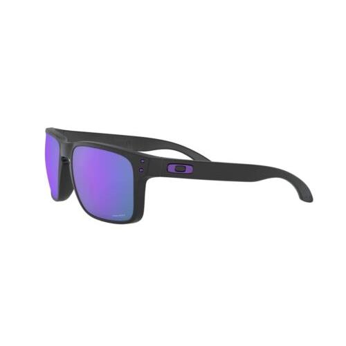 OO9102-K6 Mens Oakley Holbrook Sunglasses - Frame: Black, Lens: Purple