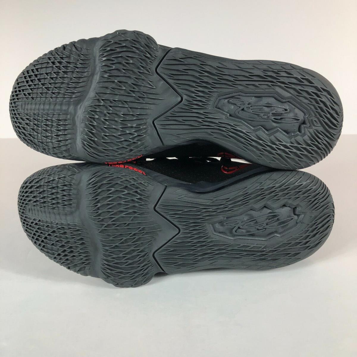 Nike shoes LeBron - Black 5
