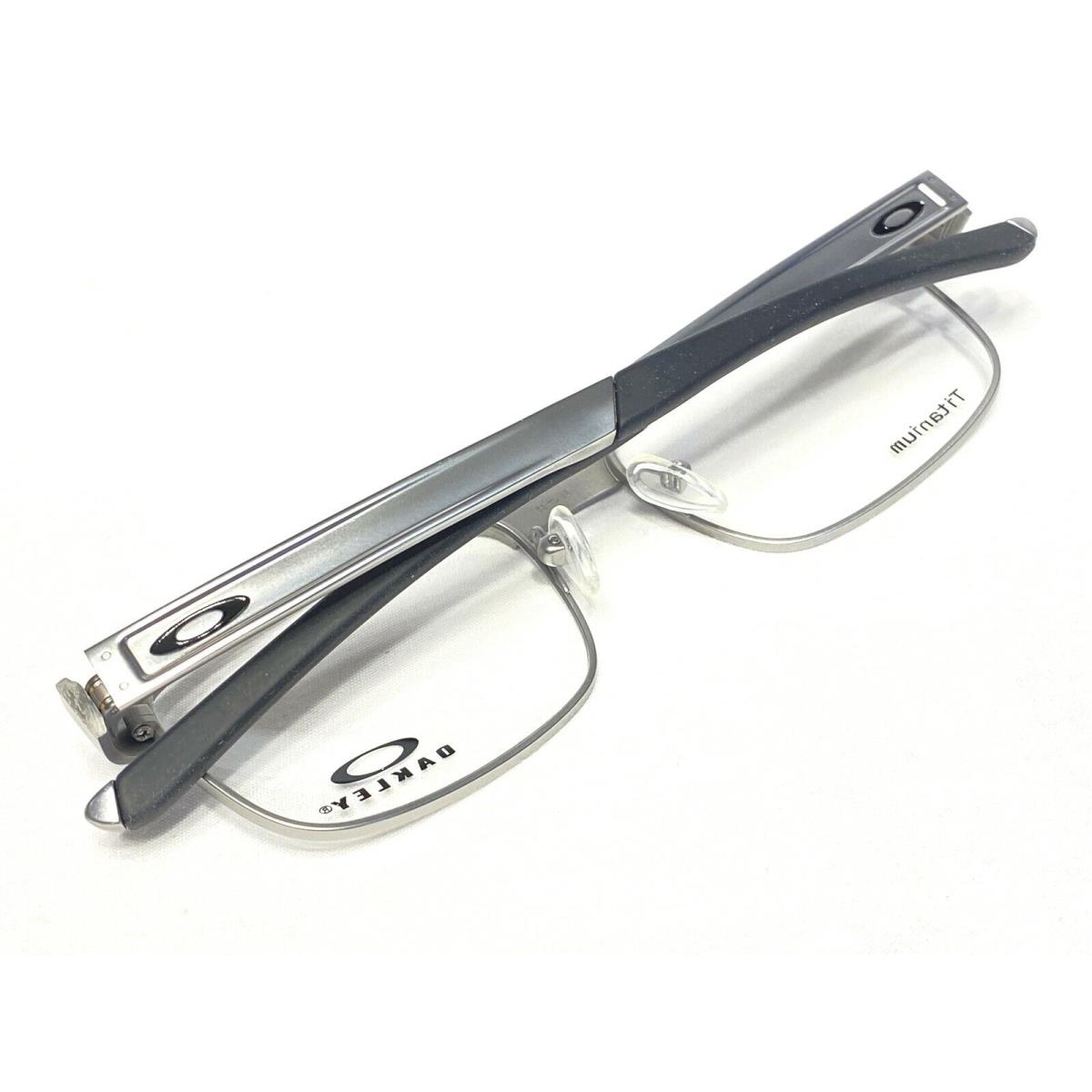 Oakley eyeglasses  - Frame: , Manufacturer: 4