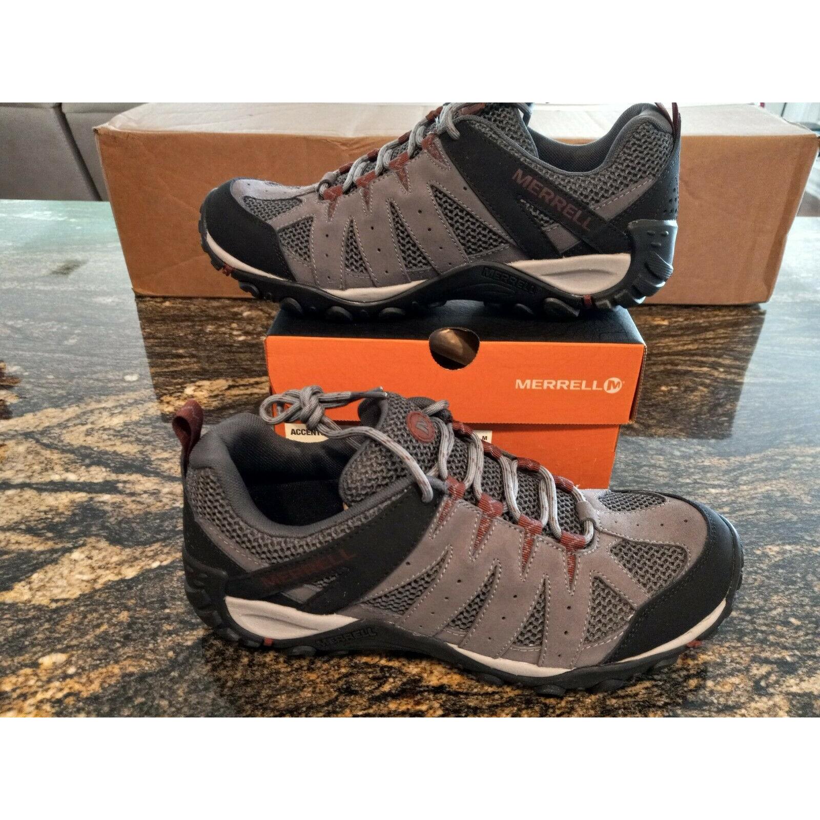 merrell size 9.5