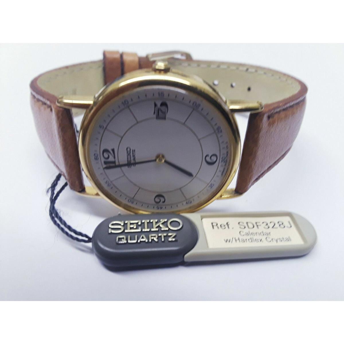 Seiko SDF328J Men`s Quartz Day Date Wristwatch