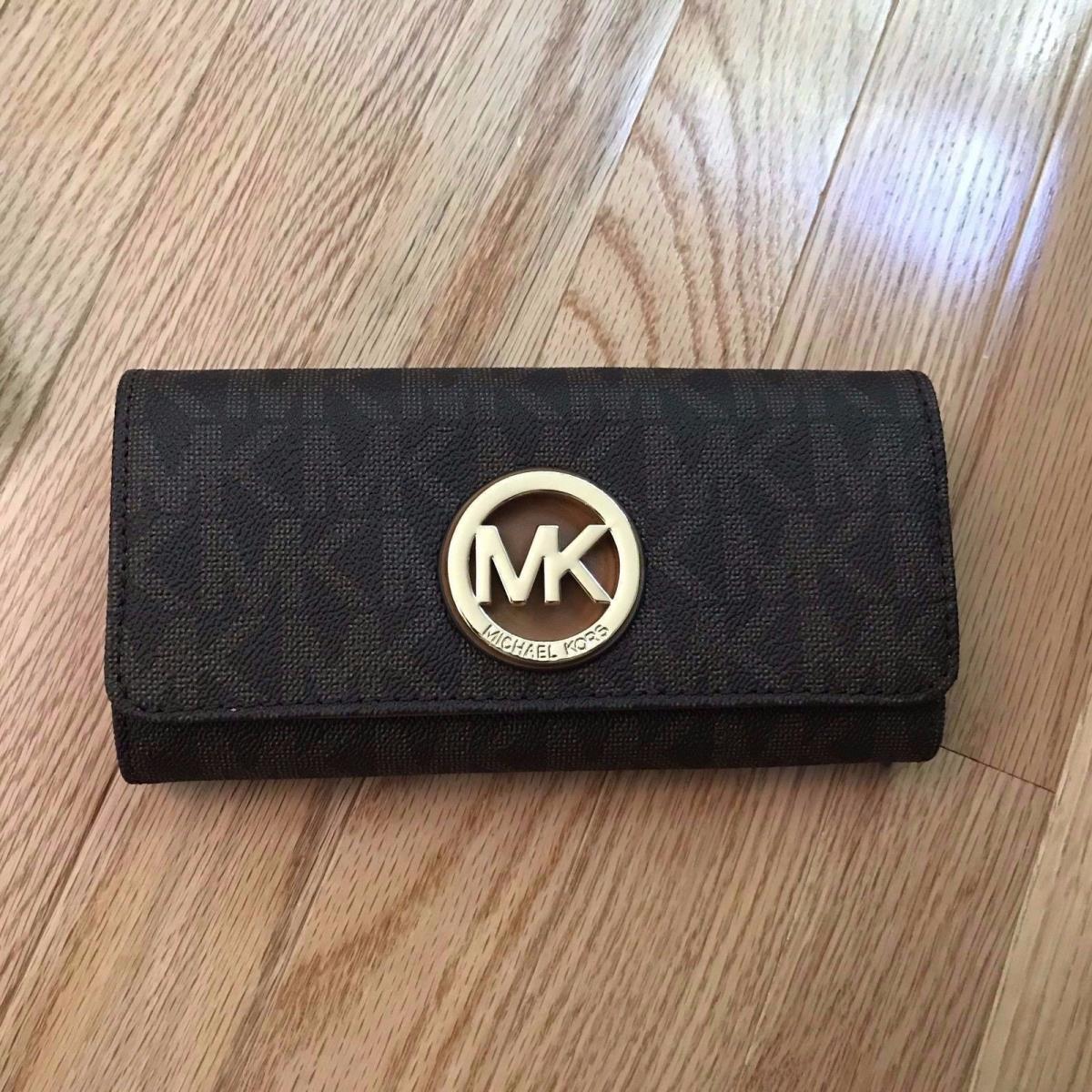 Michael Kors MK Signature Fulton Flap Continental Wallet