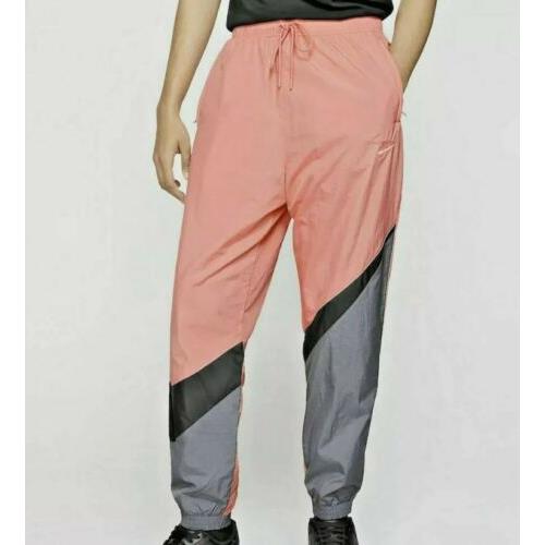 Nike clothing Sportswear - Pink 0