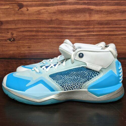 kawhi leonard blue shoes
