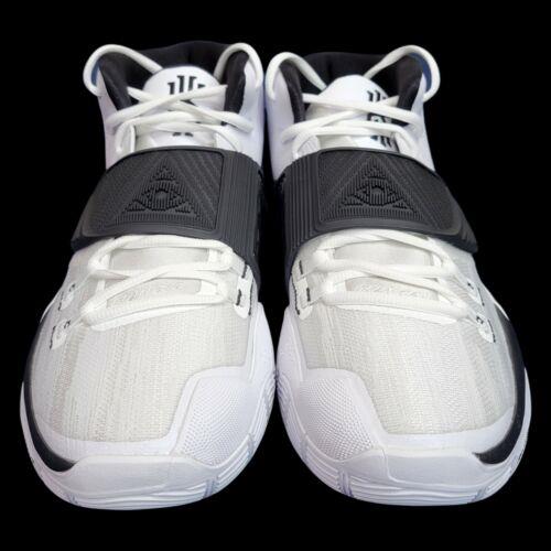 Nike shoes Kyrie - White 1