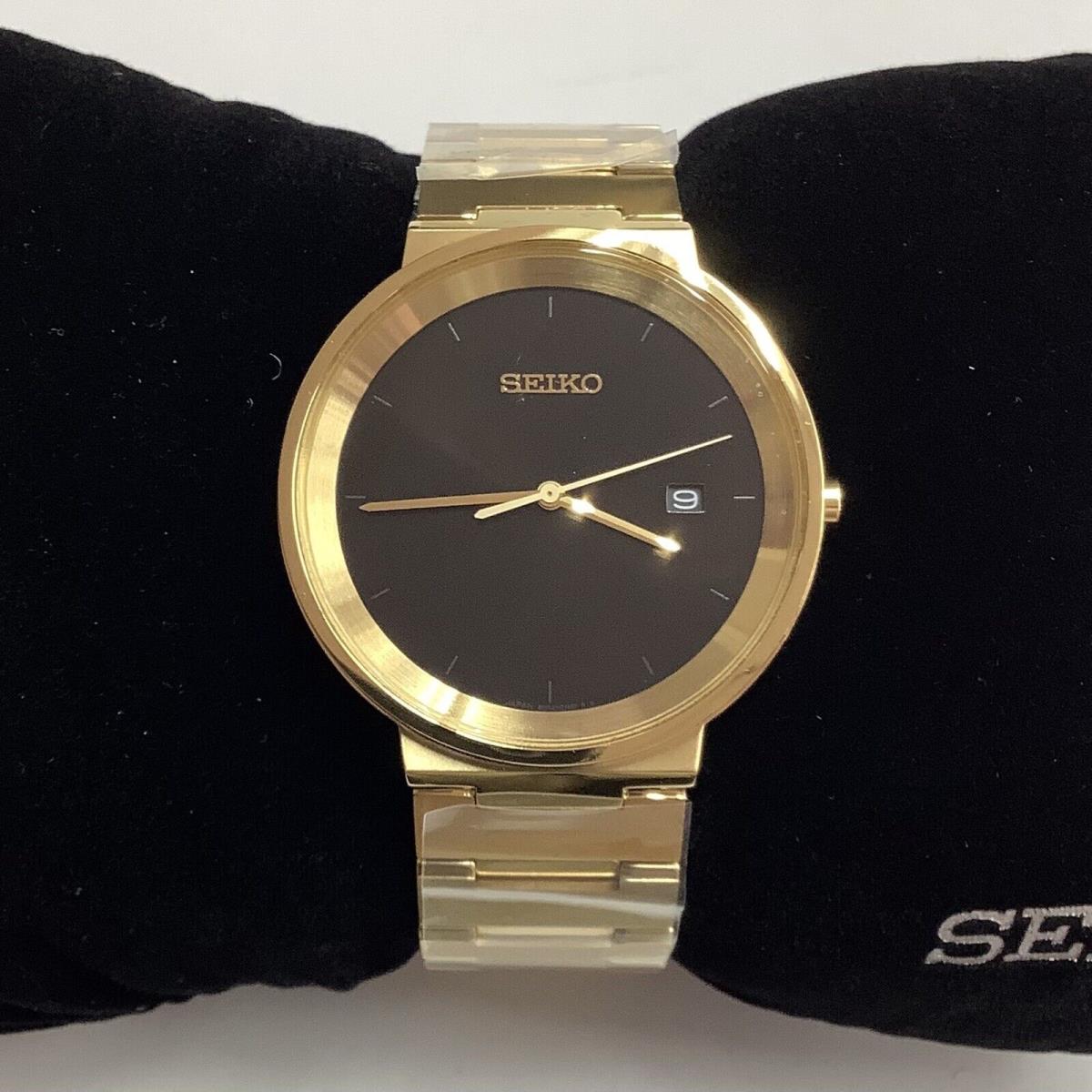 Seiko Men`s Essentials Black Sunray Dial Gold Stainless Steel Watch SUR488