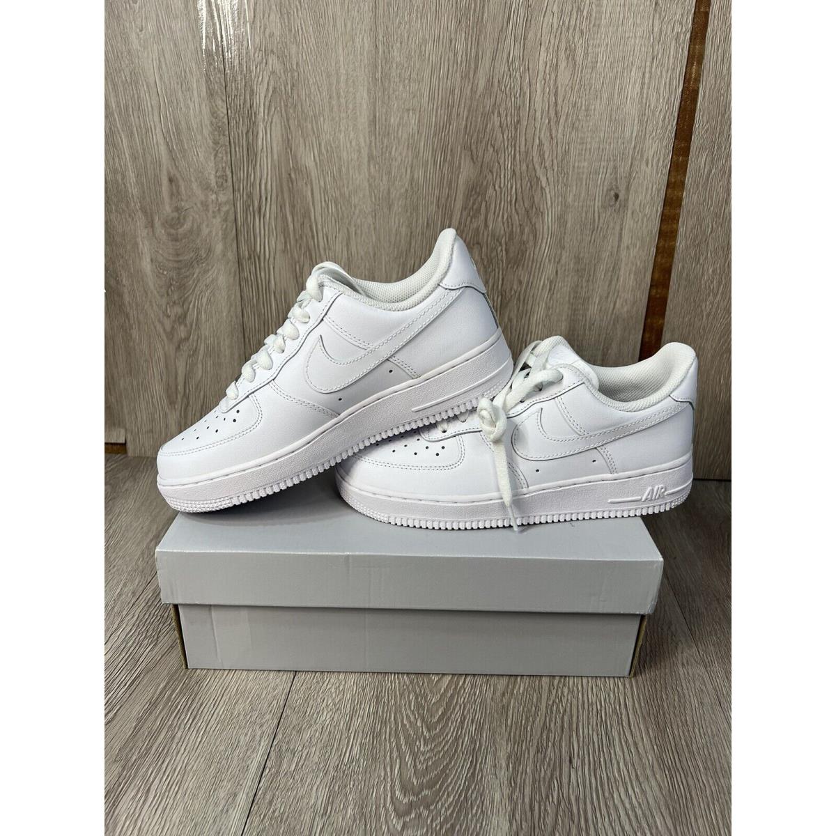 Size 6.5M Nike Air Force 1 `07 Retro Low Triple White CW2288-111 - White