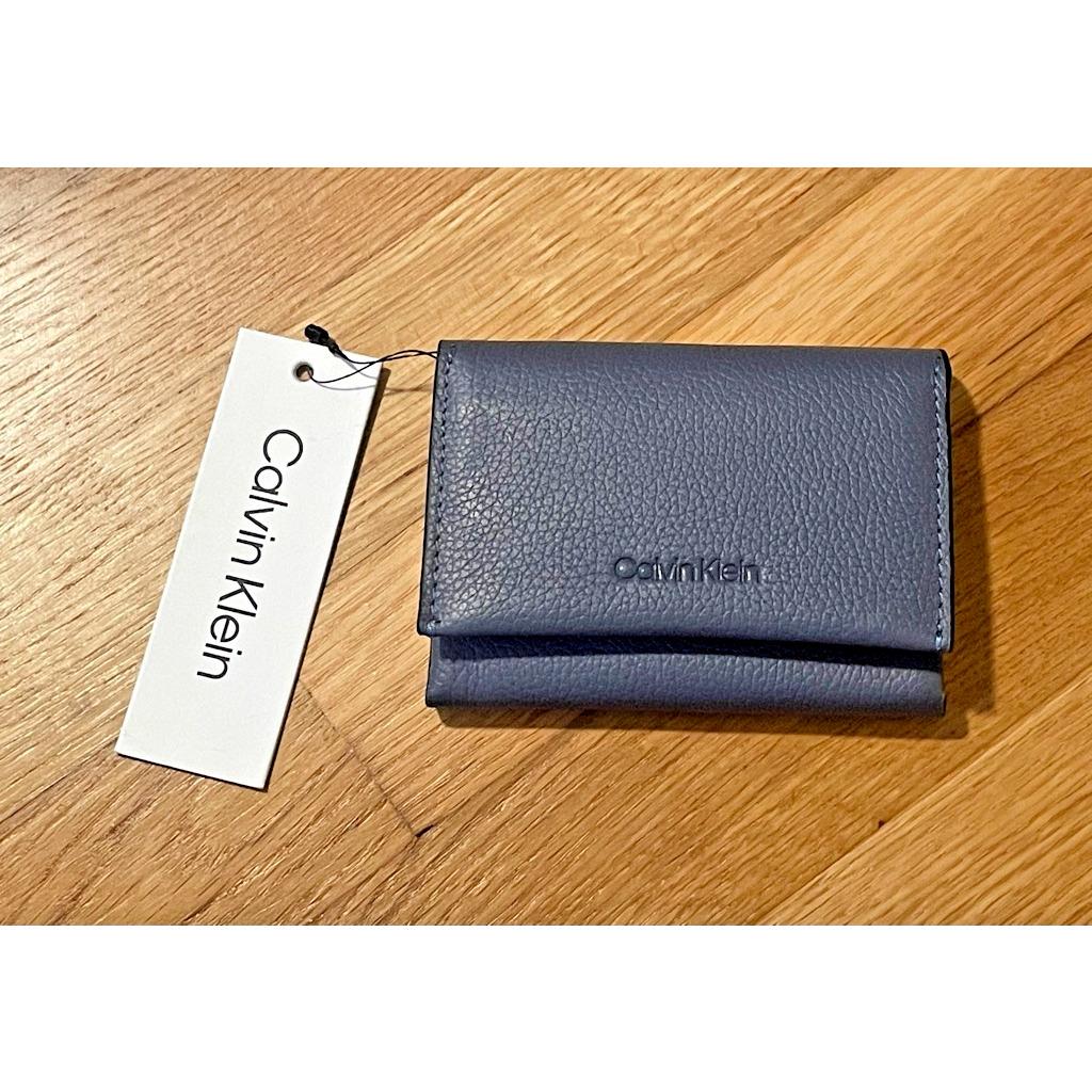 Calvin Klein Womens Zip-around Card Wallet Gray Flap Snap Button 4.5 X 3.5