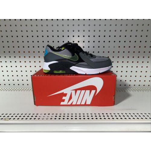 nike women's 7.5 in youth