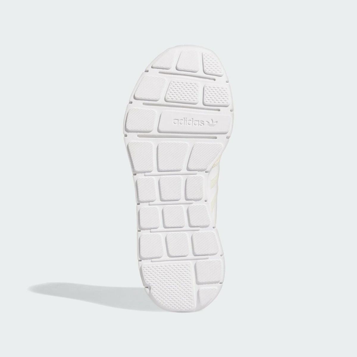 Adidas shoes Swift Run - Wonder White / Cloud White / Ambient Blush 2