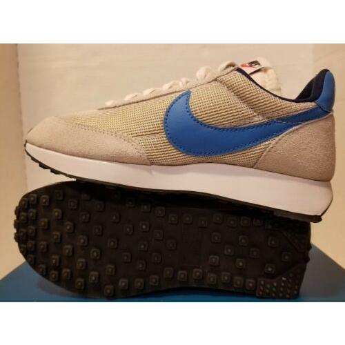 Nike shoes  - Photo Blue 2