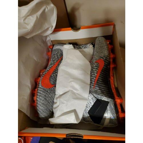 nike alpha menace elite 2 size 14