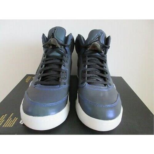 Nike shoes Air - Gray 1