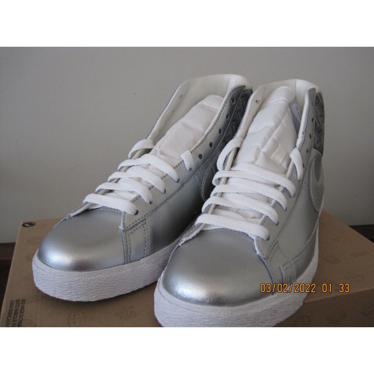 Nike shoes Blazer - Silver , Metallic Manufacturer 4