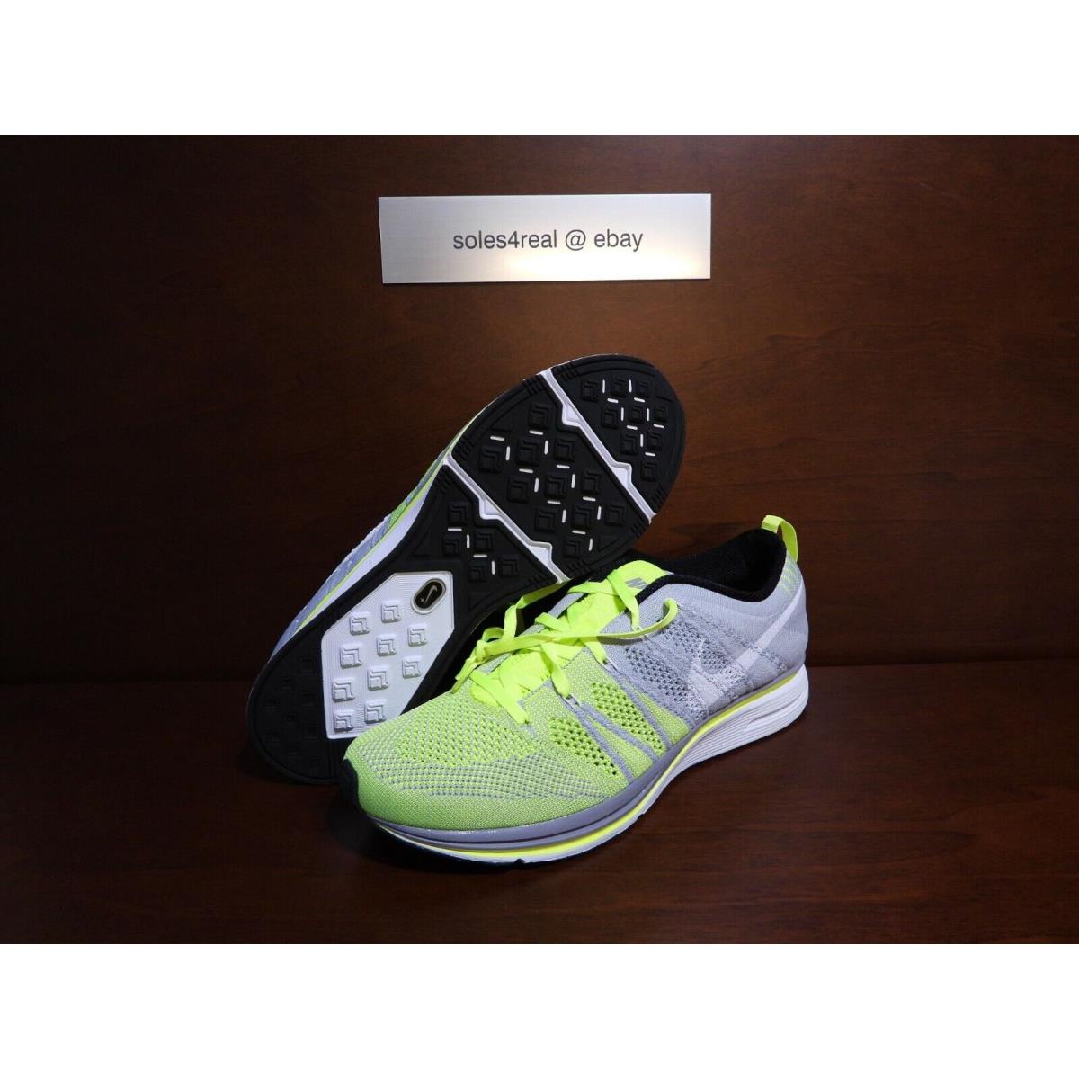 DS Nike Flyknit Trainer Size 9 FK Atmosphere Cool Grey Volt White
