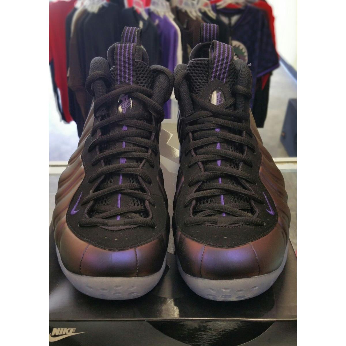 air foamposite one black varsity purple