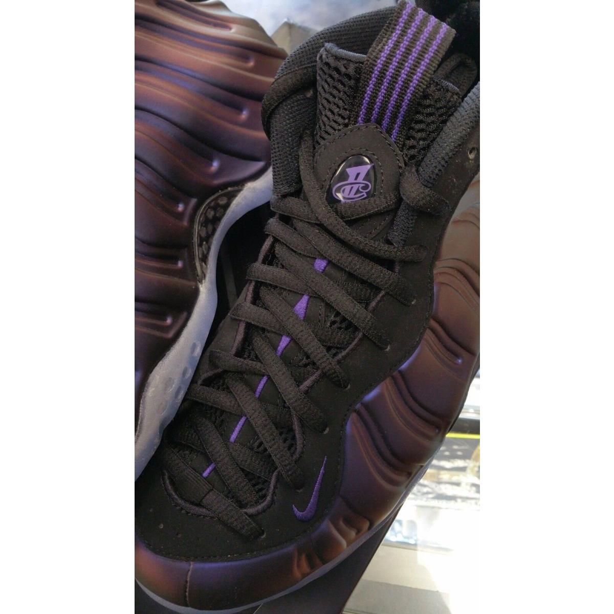 air foamposite one black varsity purple