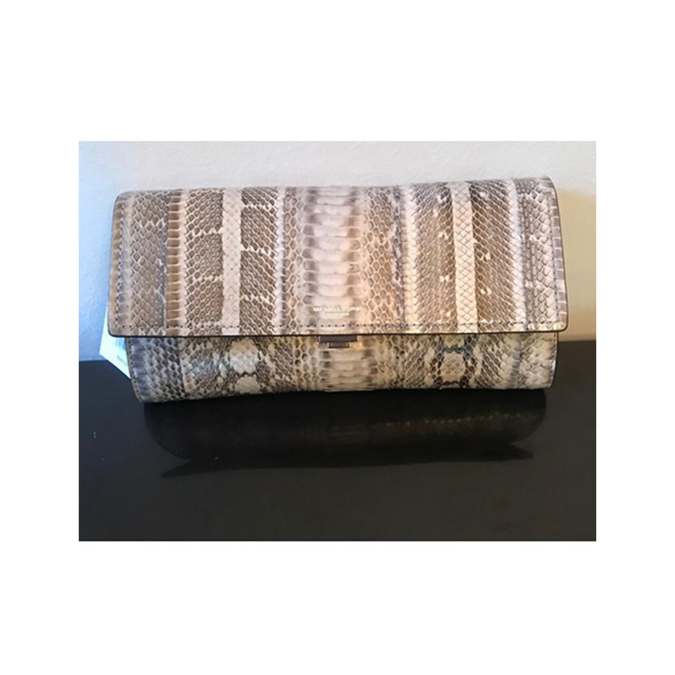 Michael Kors Yasmeen Grey Snakeskin Leather Clutch 31T6PYVC3Z RV$850