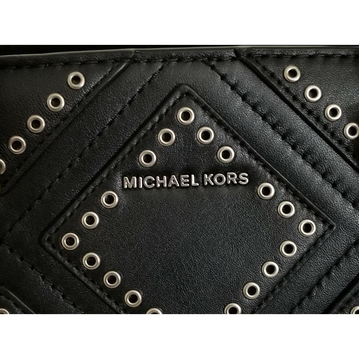 Michael Kors  bag  MCHAEL KORS SELMA - BEIGE Lining, Black Exterior 6