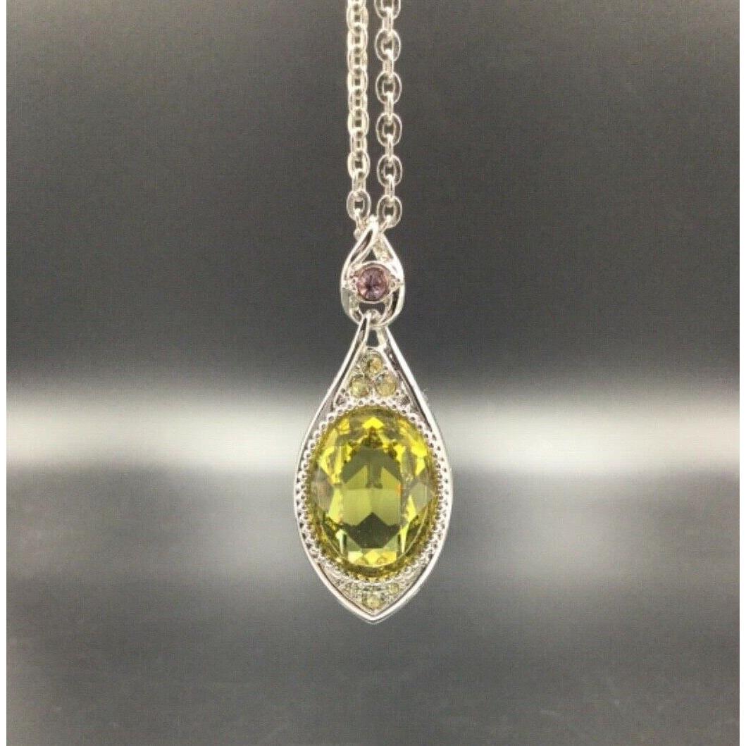 Swarovski Crystal Drop Necklace Green Oval Pendant Silver Toned Jewelry