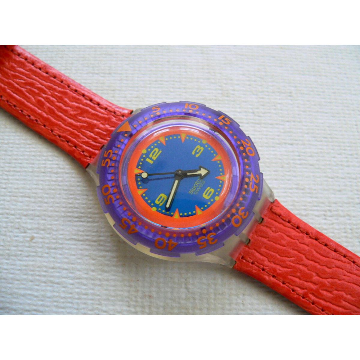 1992 Scuba 200 Swiss Swatch Watch Red Island Leather Band WR to 656 Feet W.r