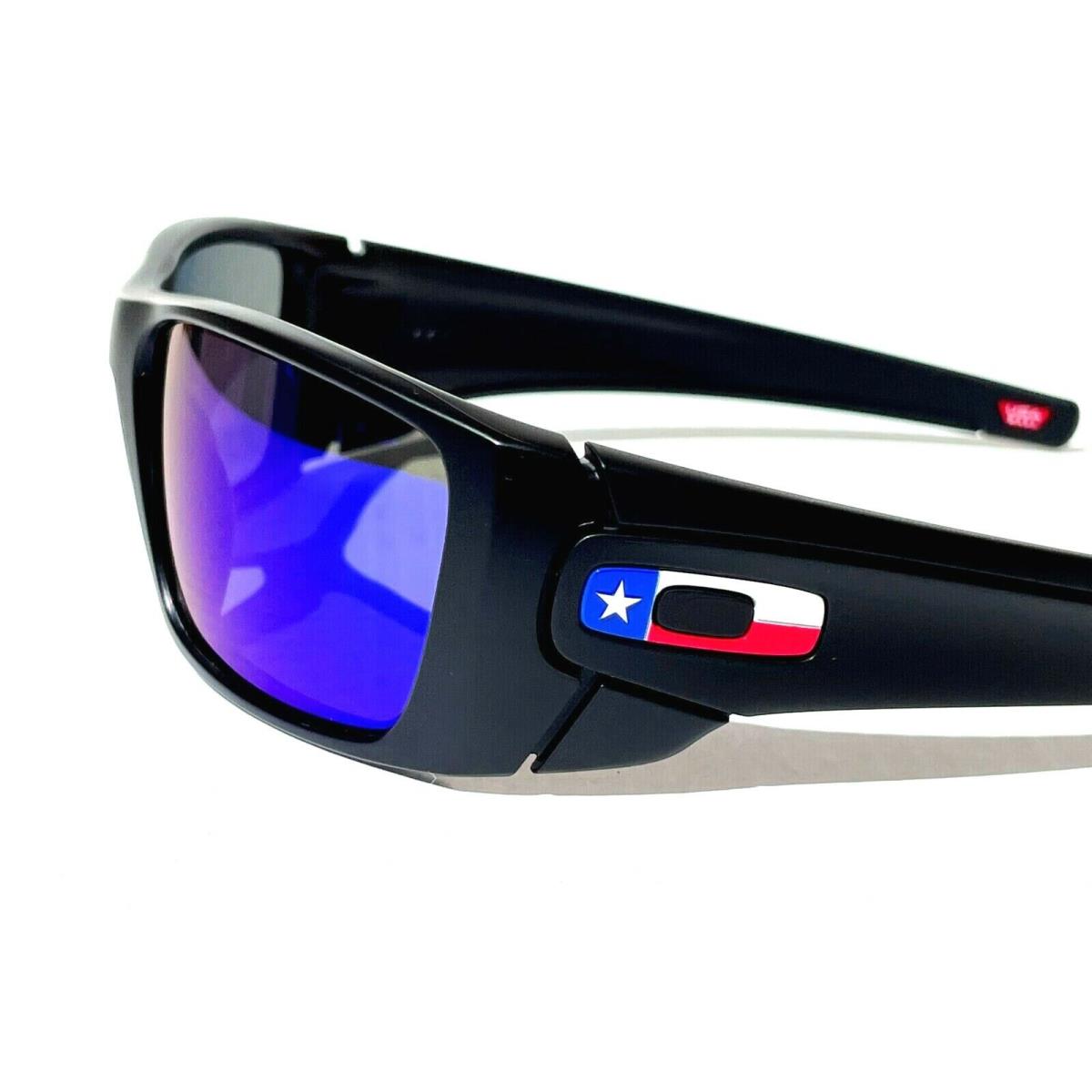 Oakley sunglasses Fuel Cell Texas - Black Frame, Blue Lens