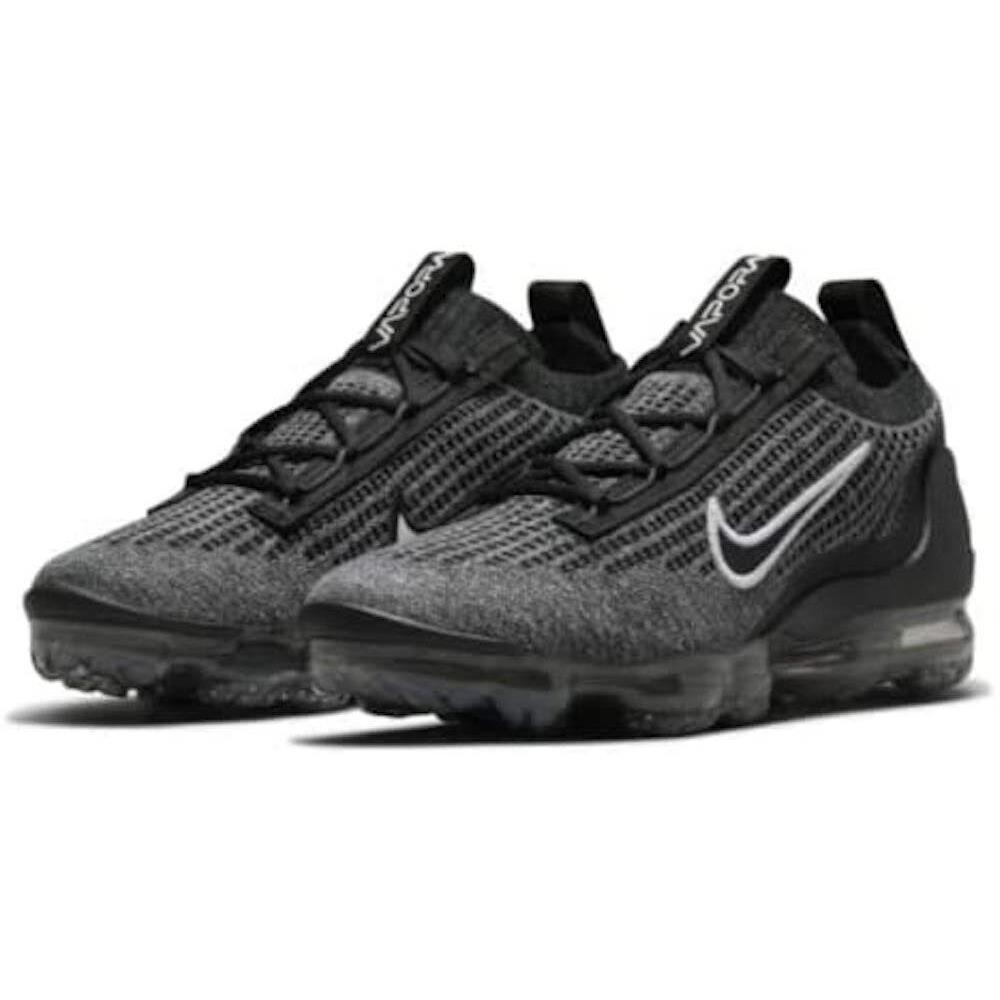 nike vapormax flyknit black size 5