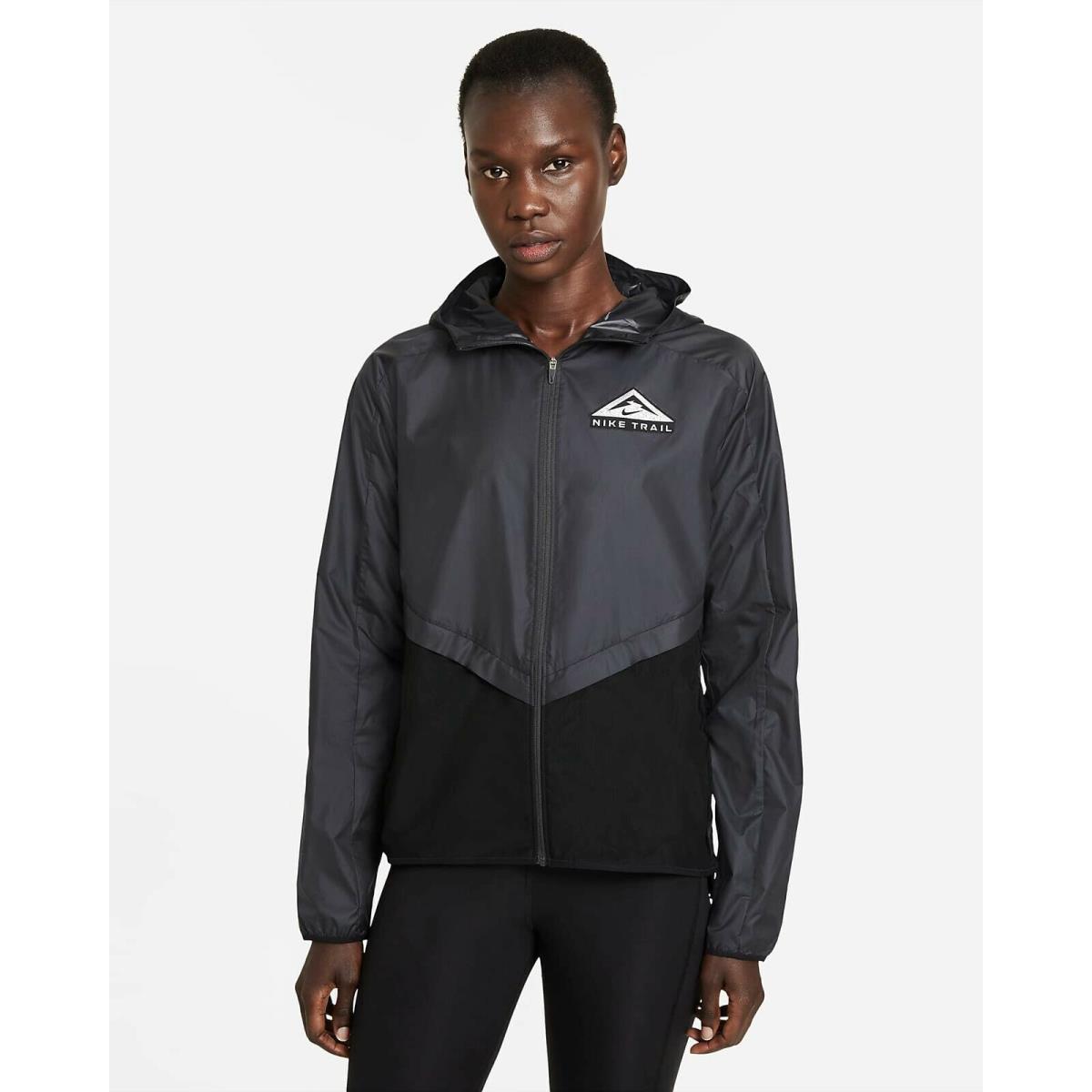 Nike Shield Women`s Trail Running Full Zip Hooded Jacket Black Size S DC8041-010