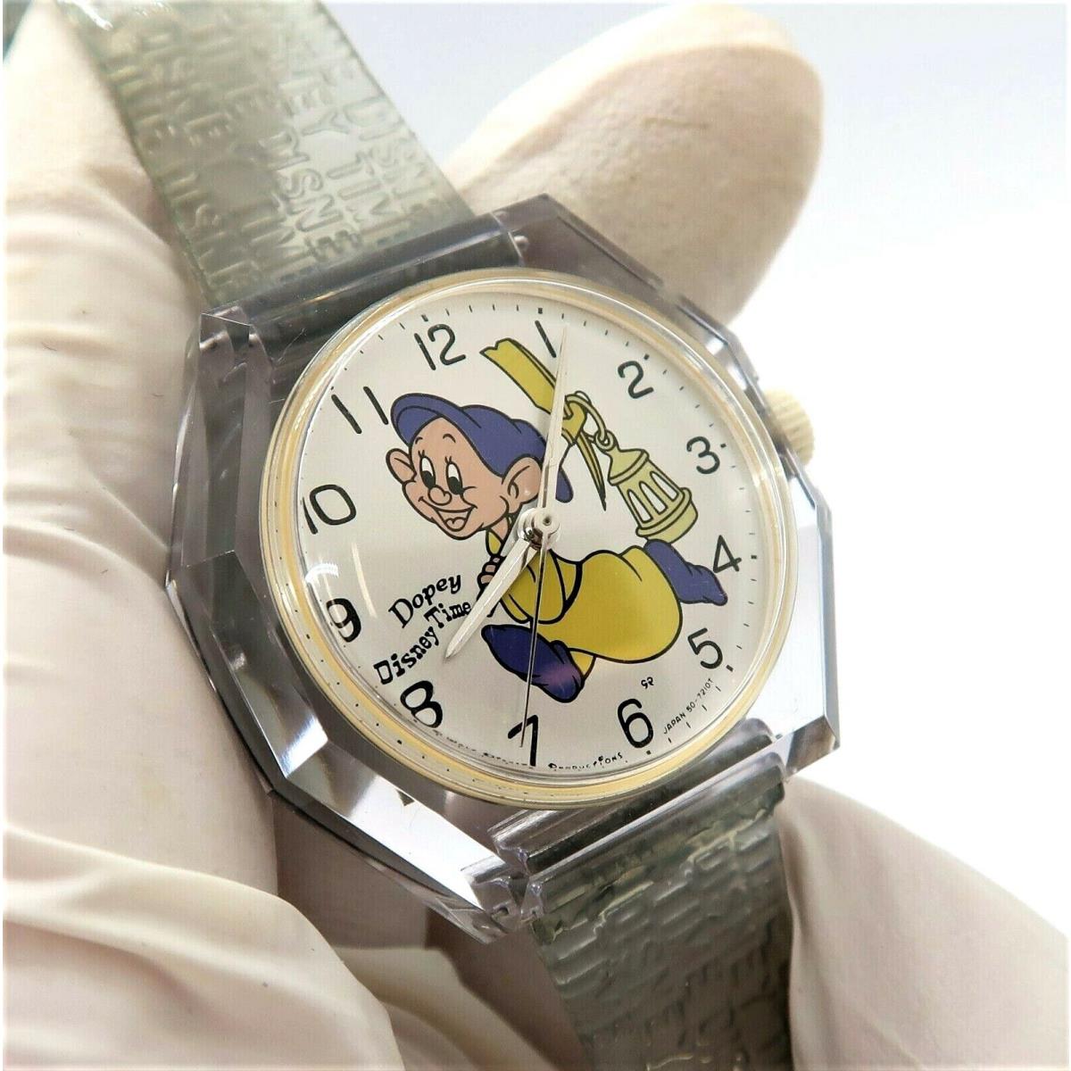 Dopey Disney 60`s Japan Only Seiko 5000-7070 Snow White Disney Watch 15 L K